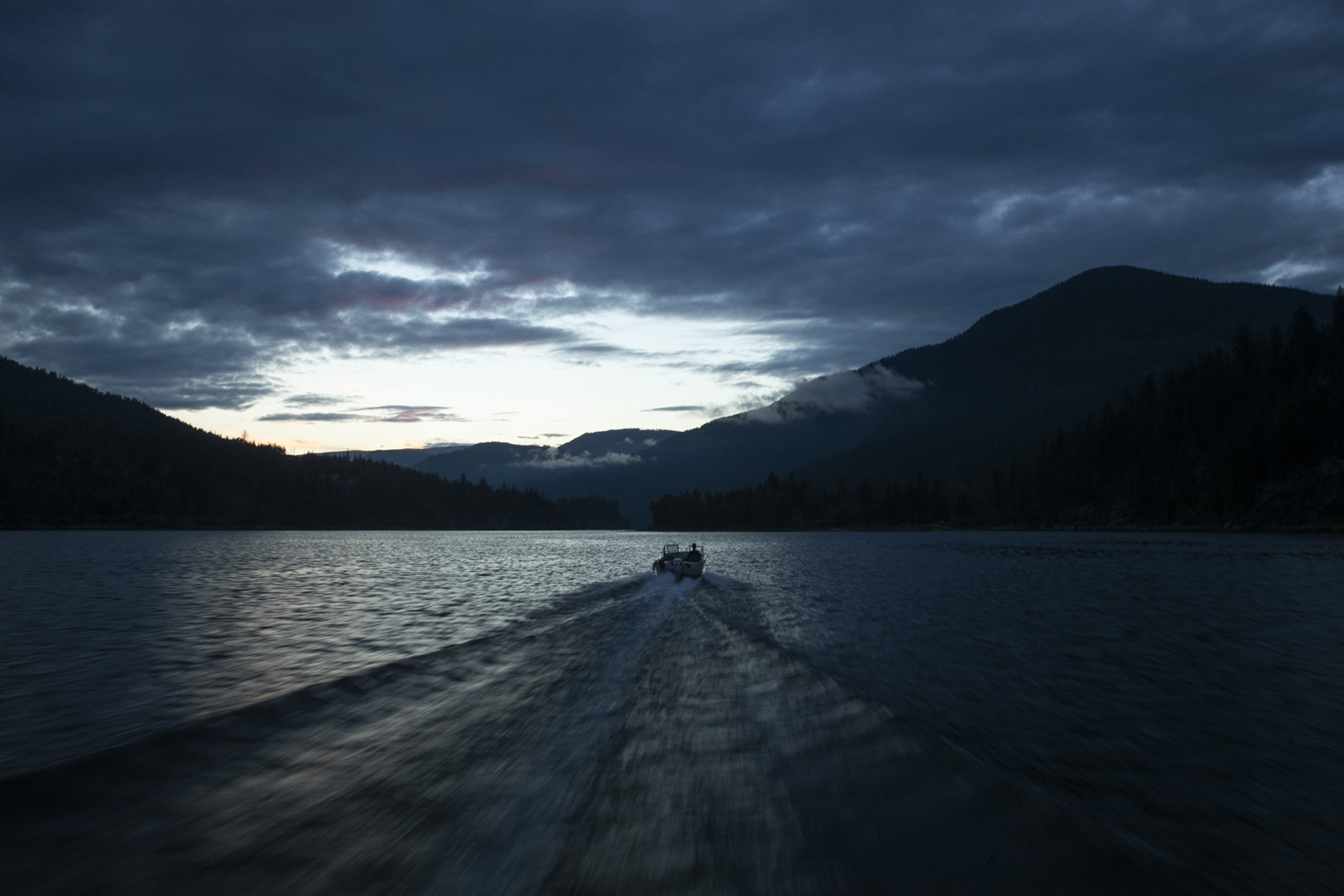 Sunrise boating with Kurt Sorge 