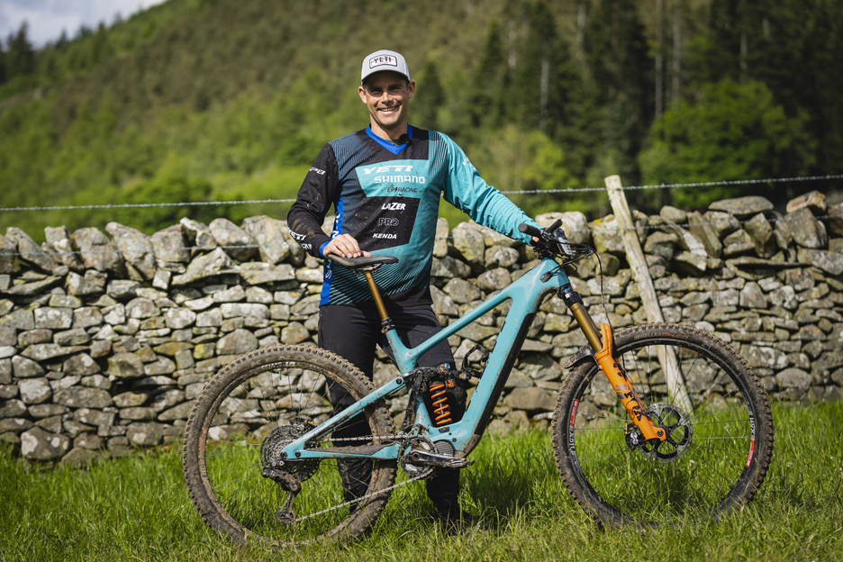 Hinter den Kulissen mit dem Yeti SHIMANO EP Racing Team