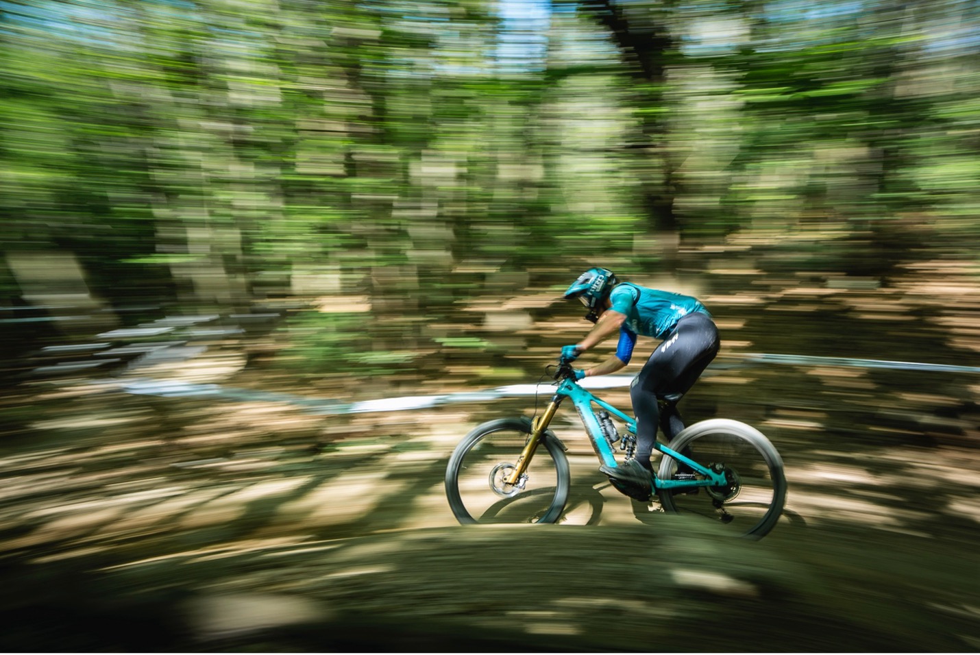 Mise à jour du micrologiciel adaptée à la compétition pour les systèmes SHIMANO EP801