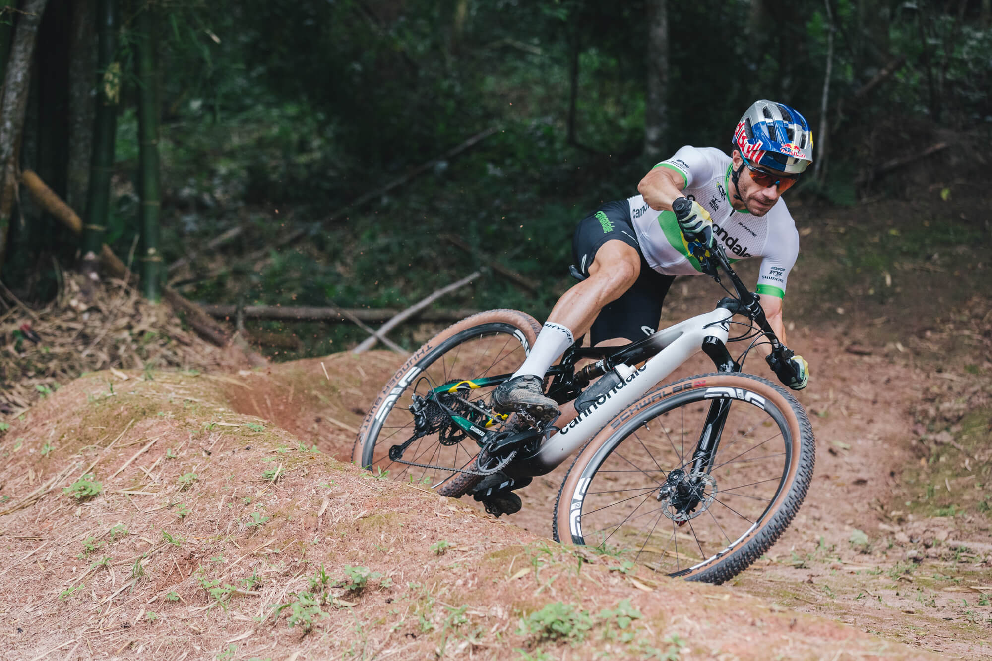 Zawodowy rowerzysta górski Henrique Avancini Shimano To mój dom Brazylia