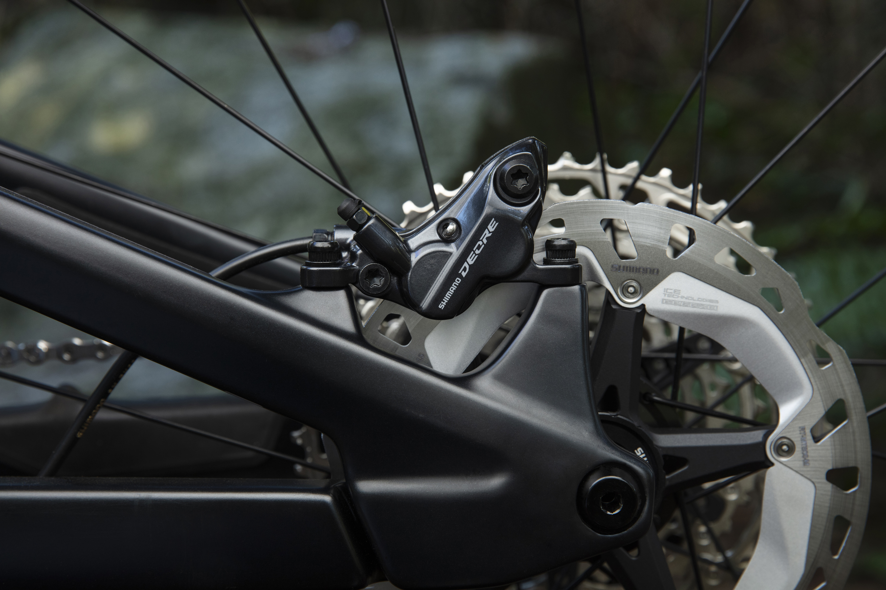 Shimano DEORE mountain bike brakes 