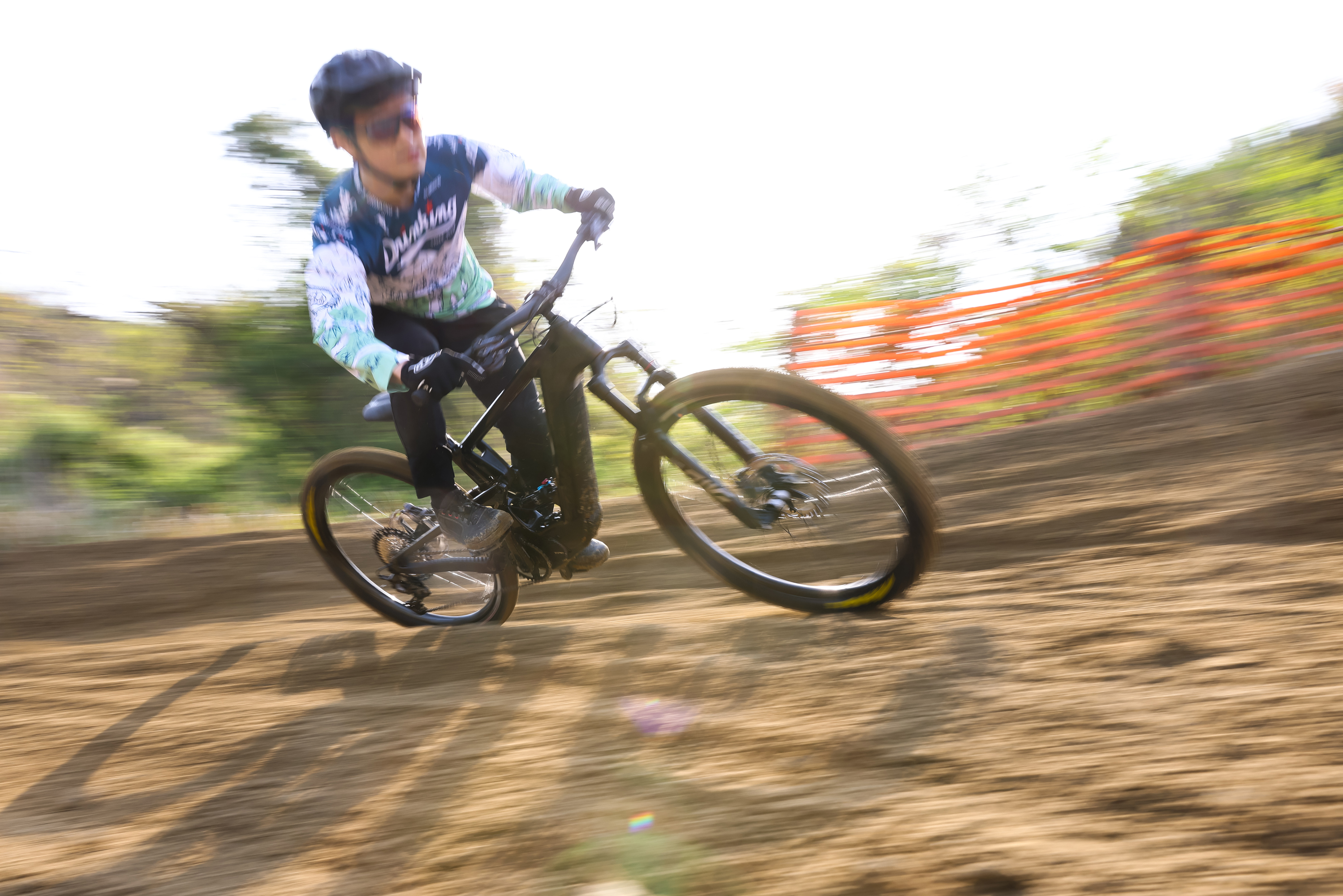 ripping the corner on his Santa Cruz EP8 emtb