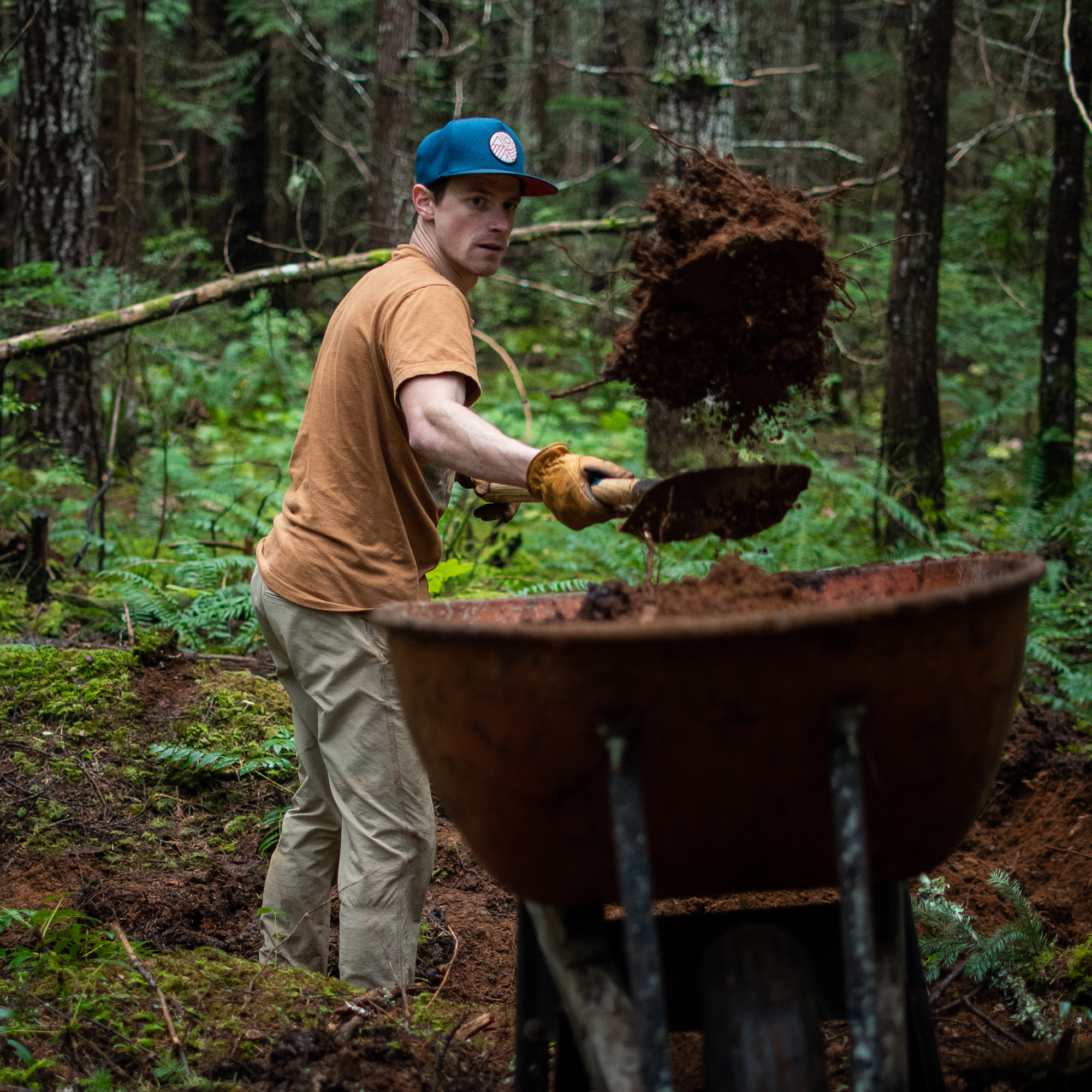 Mark Matthews building a new MTB flow trail