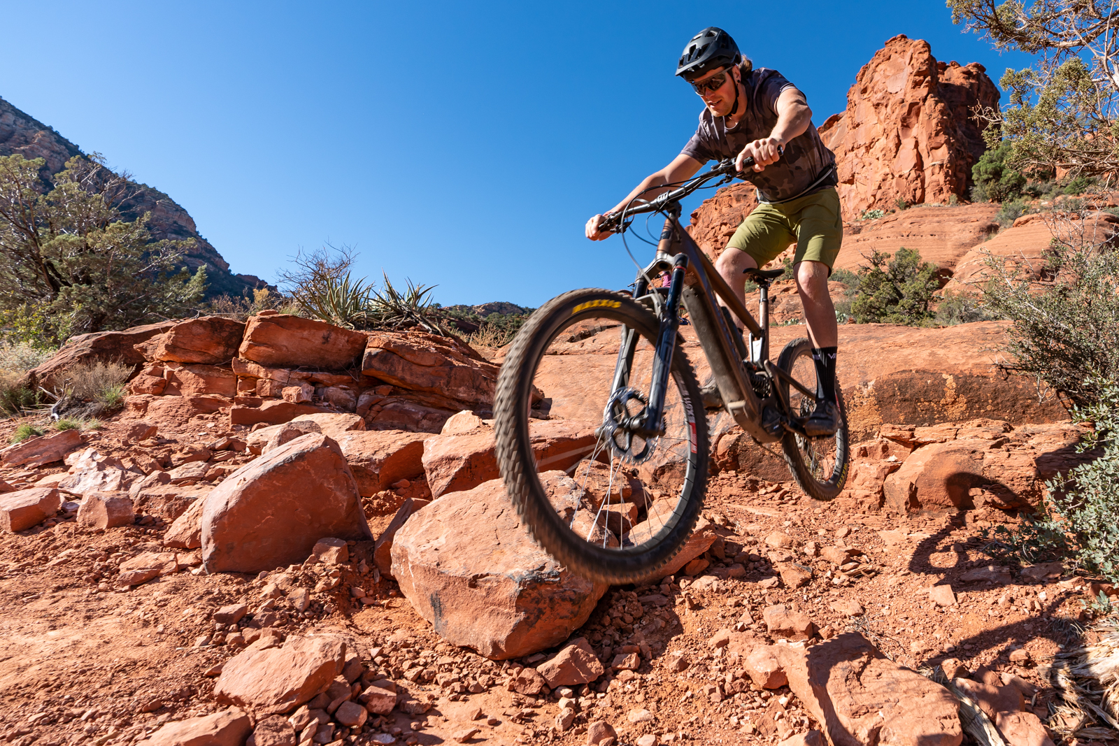 Hucks to flat and techy hill climbs on the E-MTB group ride.