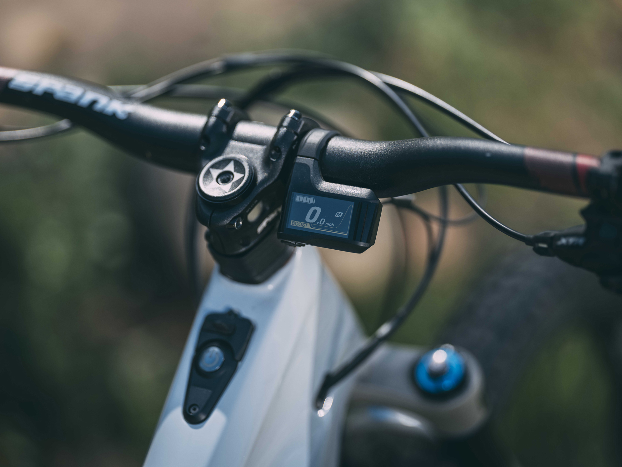 Shimano EP8 mountain bike cockpit set up